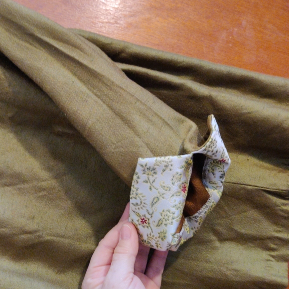 Rabbit design jacket - Picture 5 of 6